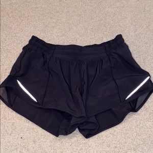 NWOT lulu shorts